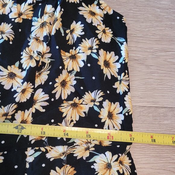 Wild Fable Floral Cropped Jumpsuit L Pockets Boho Cottagecore Country Girl - Picture 11 of 14